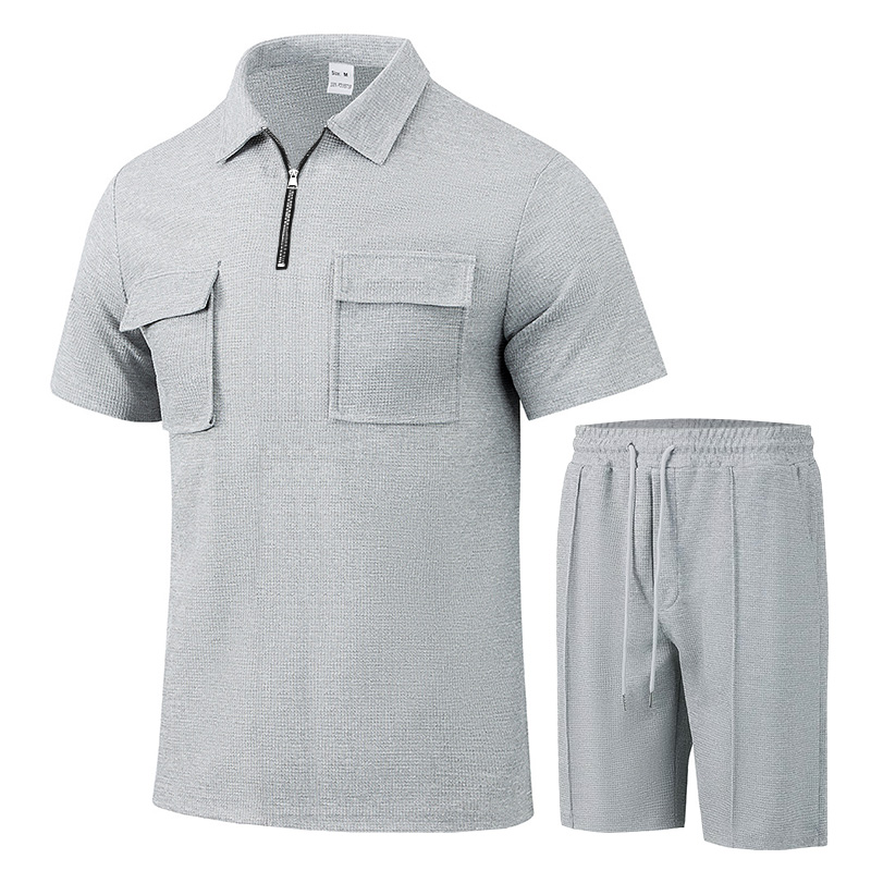 Outdoor Sports Leisure - ชุดโปโลฤดูร้อนสำหรับผู้ชาย เสื้อโปโลแขนสั้นมีซิปทันสมัยและกางเกงขาสั้น ชุดลำลองสไตล์สตรีทแวร์ 2 ชิ้น ชุดกีฬาพักผ่อน