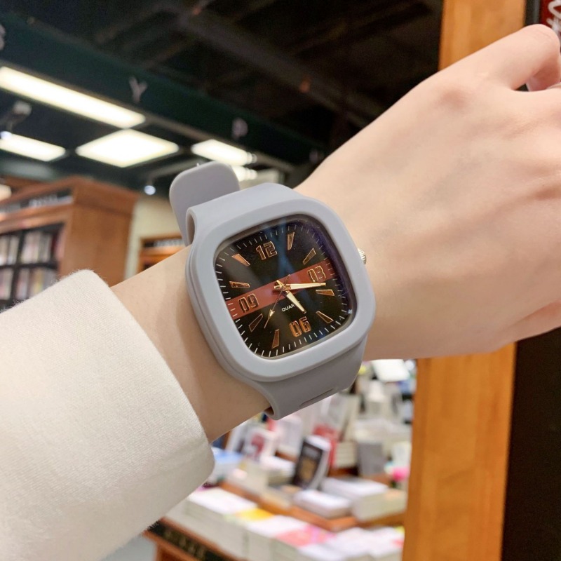 นาฬิกาอิเล็กทรอนิกส์ซิลิโคนทรง - Outdoor Sport Watch บทวิจารณ์และราคา